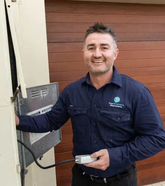Professional emergency plumber in Brisbane Northside
